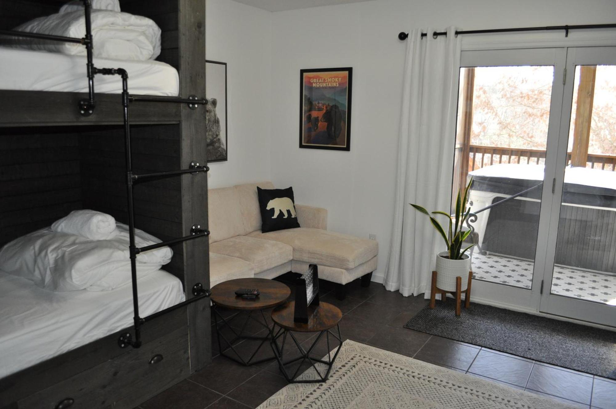 Relax At Forge Chalet Tranquil Retreat Near Attractions Pigeon Forge Dış mekan fotoğraf